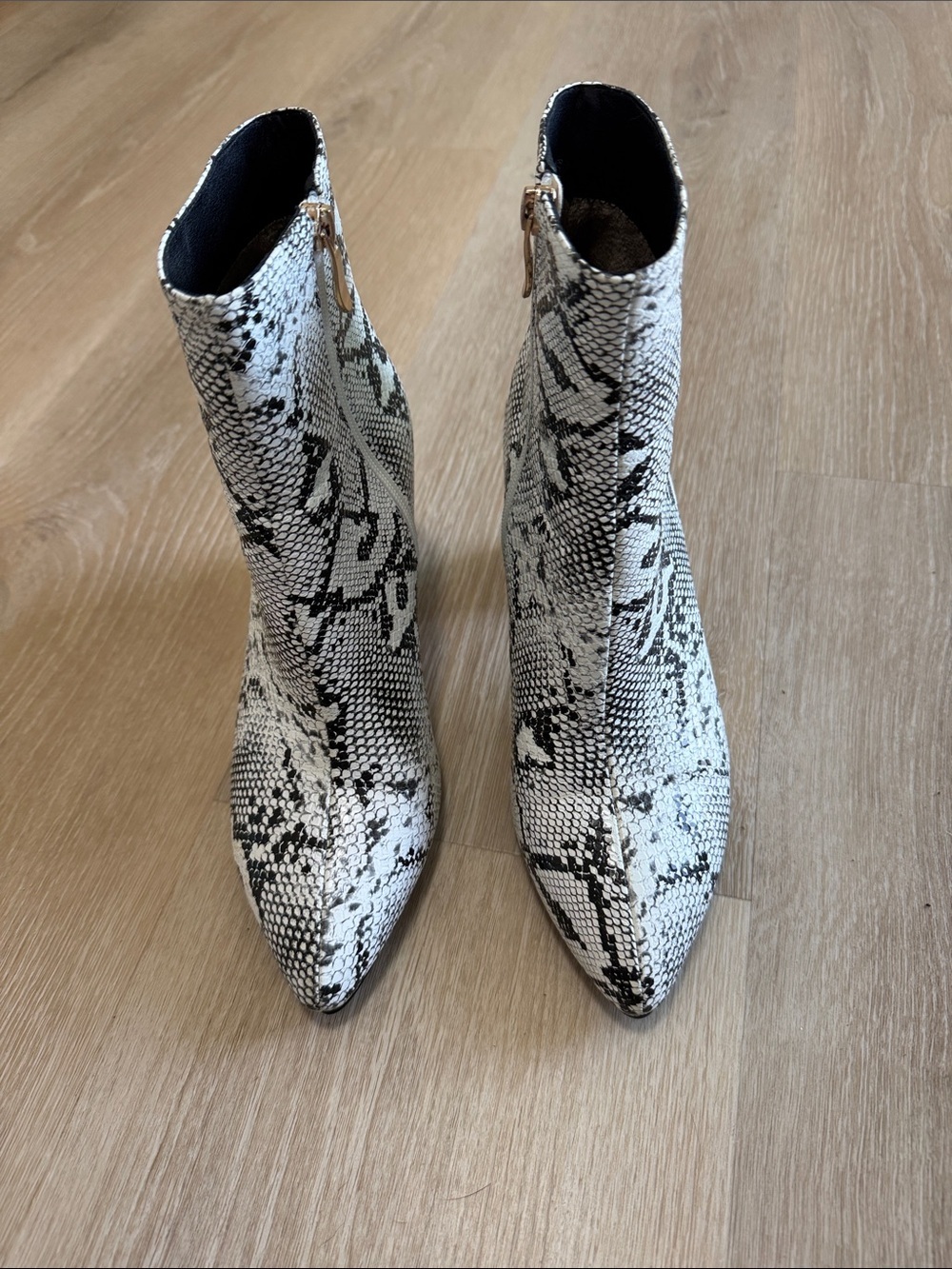 Pointed Toe Snake-Print Ankle Booties in White and Black